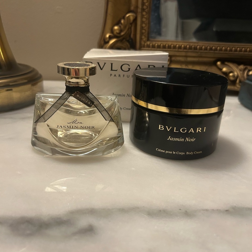 Bulgari Jasmin Noir Body Cream and perfume in Black and Gold